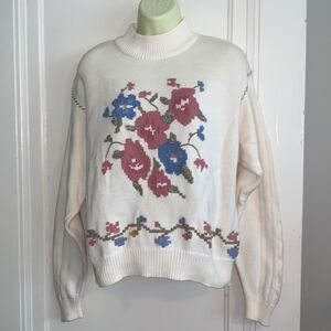 Vtg Lizsport cream floral long sleeved sweater
